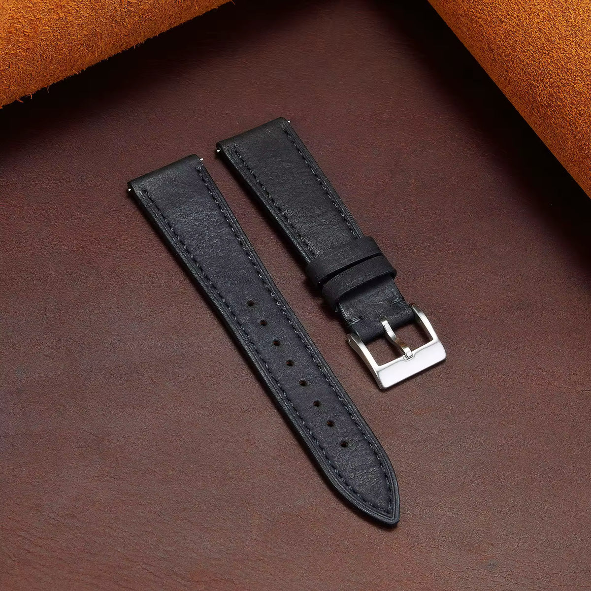 Soft Grain leather watch strap in black