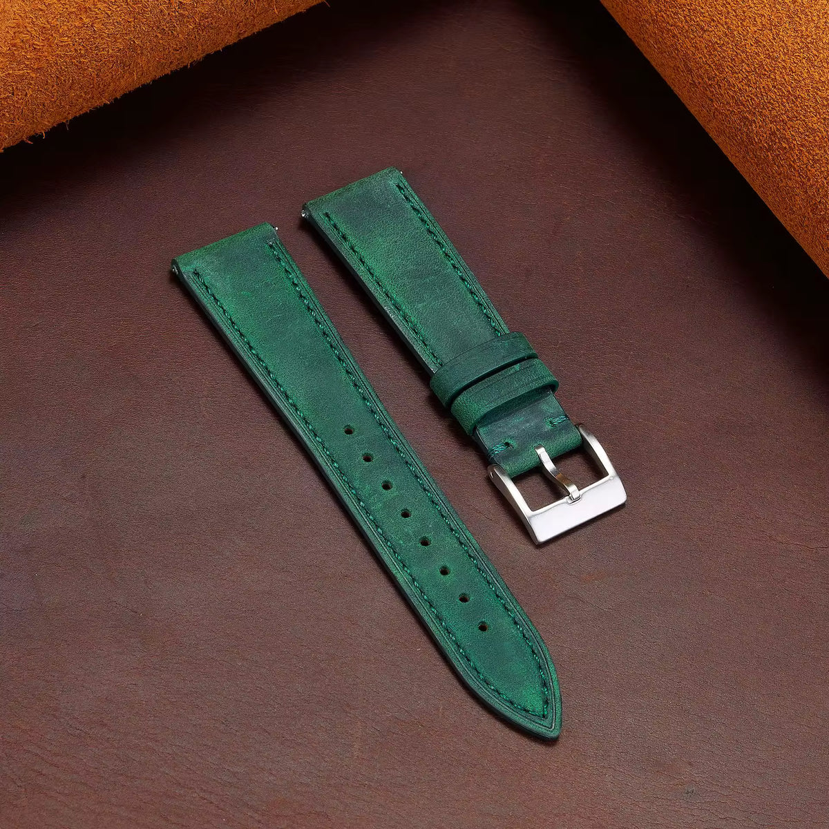 Soft Grain leather watch strap in green