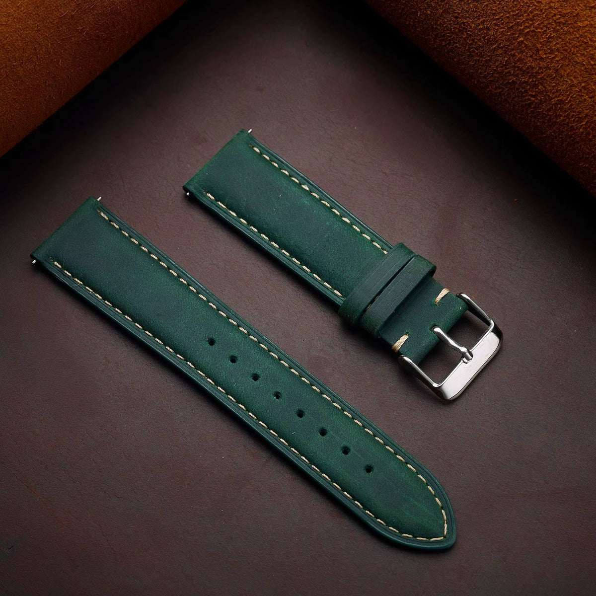 Crazy horse full-grain leather watch strap in green